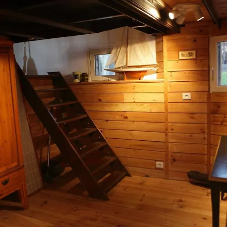Peniche Kairos Botel *