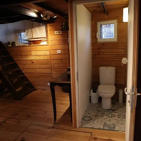 Peniche Kairos Botel *