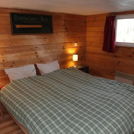 Peniche Kairos Botel *